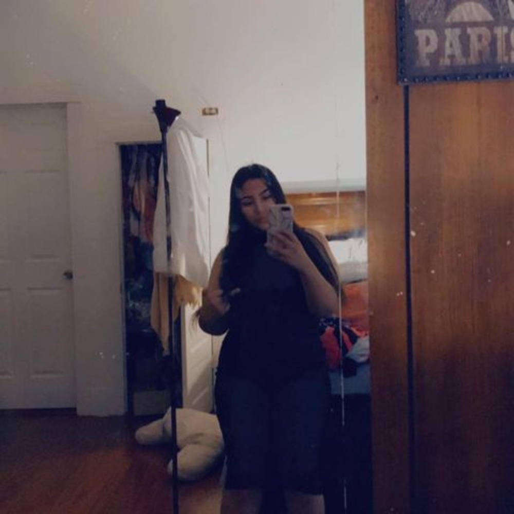 Meet your Posher, Dayanara